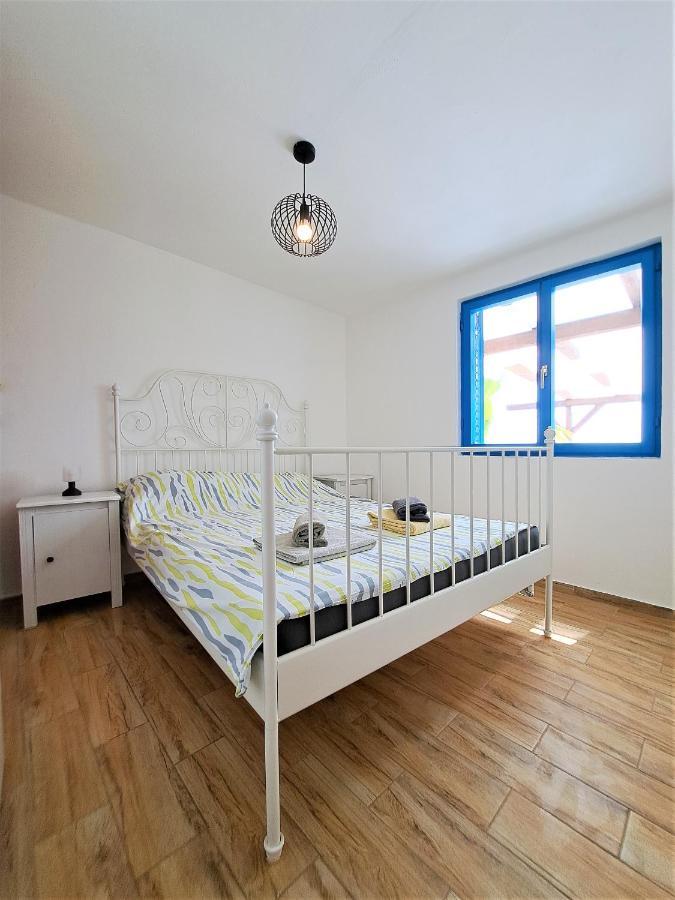 Villa Robinson Ткон Екстериор снимка